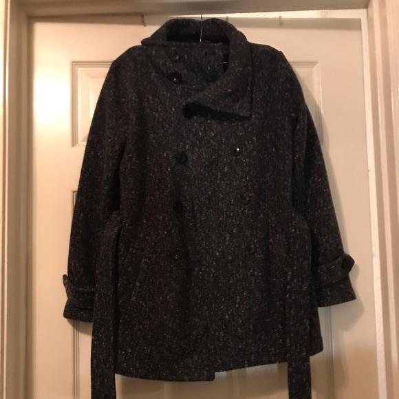 Ike Behar coat  in the size adult small - Picture 2 of 4